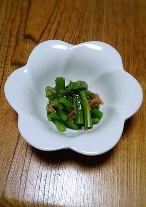 春菊の茎なめたけ和え-レシピのメイン写真