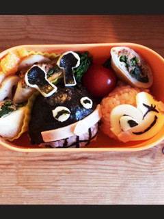 バイキンマンとドキンちゃん弁当-レシピのメイン写真