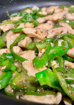 鶏胸肉とピーマンの粒マスタード炒め-レシピのメイン写真