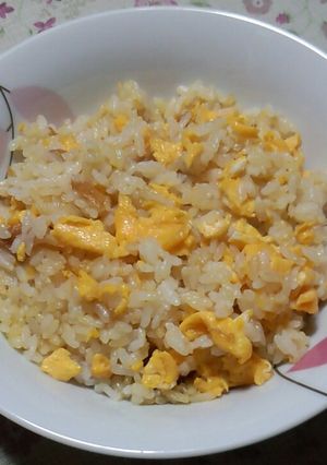冷ごはんで簡単梅チャーハン。-レシピのメイン写真