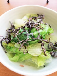 1分で!簡単レタスのホットサラダ-レシピのメイン写真