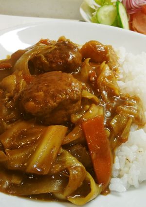 ミニハンバーグとキャベツのカレー-レシピのメイン写真