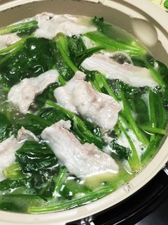 ほうれん草と豚バラ肉だけ!うちの山賊鍋-レシピのメイン写真