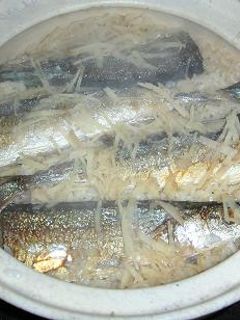 秋刀魚の土鍋炊き込みご飯-レシピのメイン写真