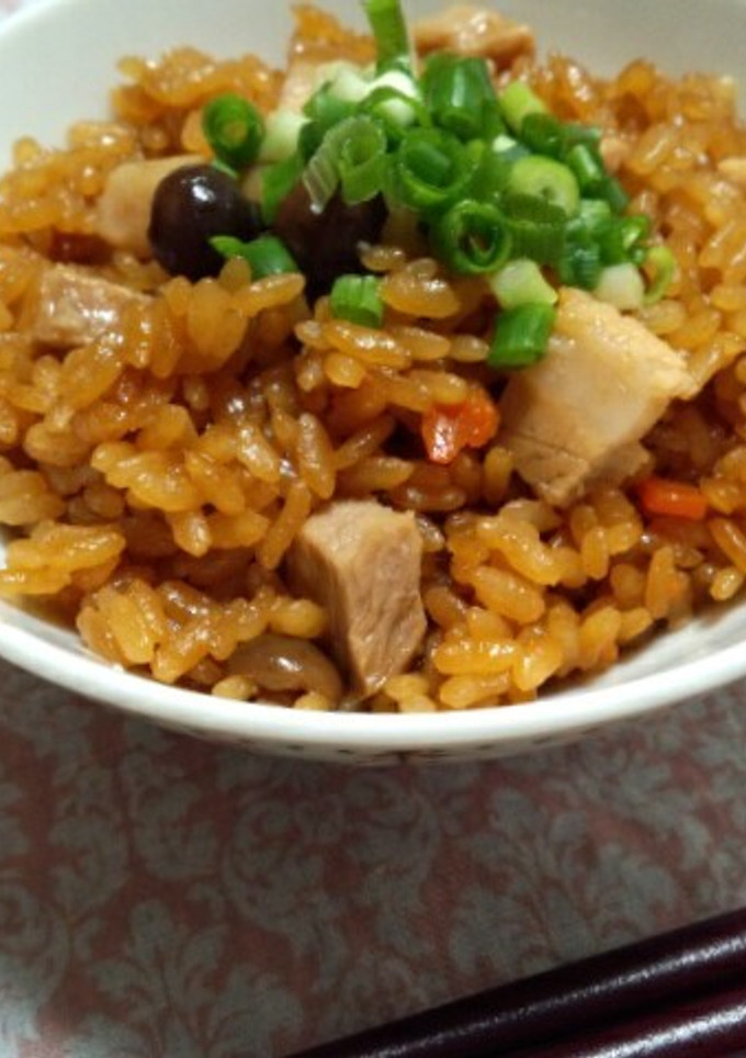 豚の角煮の煮汁で炊き込みご飯-レシピのメイン写真