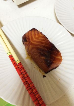 サーモンの醤油漬け-レシピのメイン写真