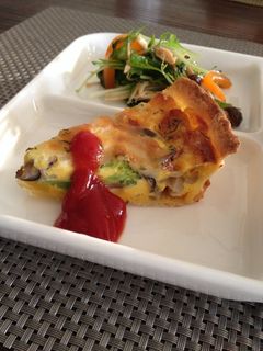 エビとしめじのお手軽キッシュ-レシピのメイン写真