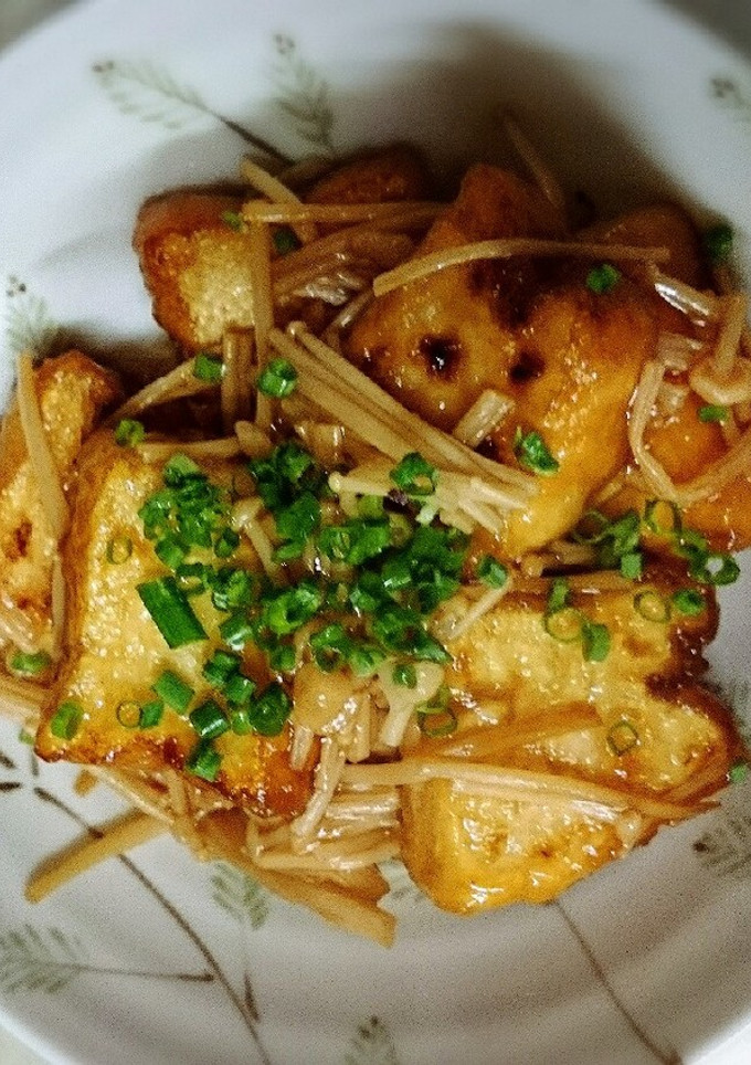 すぐできる！厚揚げとえのきの炒め物-レシピのメイン写真