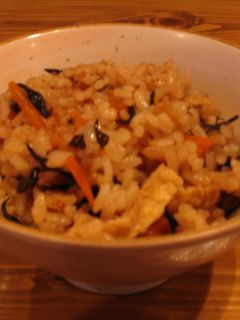ひじきとツナの炊き込みご飯-レシピのメイン写真