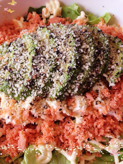 鮭フレークで豆腐とアボカドのサラダパスタ-レシピのメイン写真