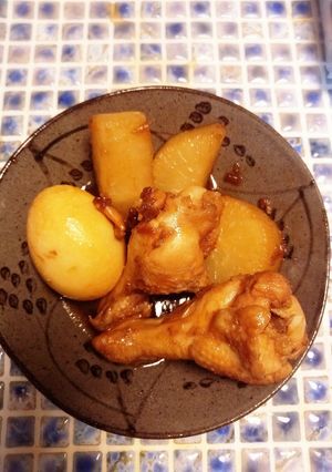 ストウブで 手羽元と大根のこっくり煮-レシピのメイン写真