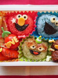 エルモ☆クッキーモンスター☆簡単キャラ弁-レシピのメイン写真