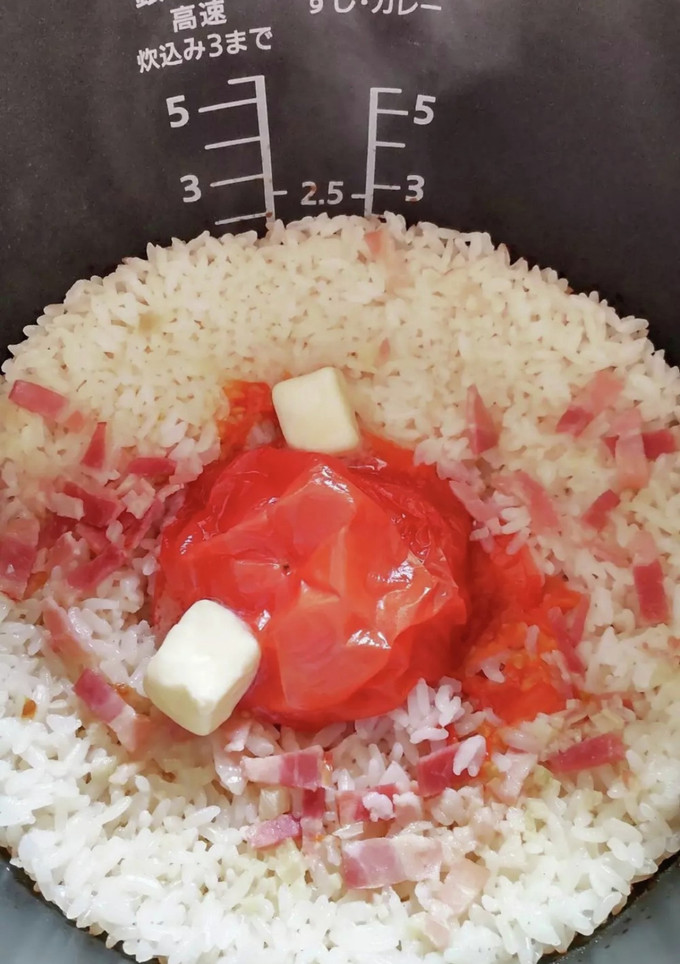 トマトピラフ＊まるごとトマト炊き込みご飯-レシピのメイン写真