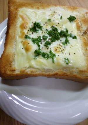 チーズトースト(パセリ風味)-レシピのメイン写真