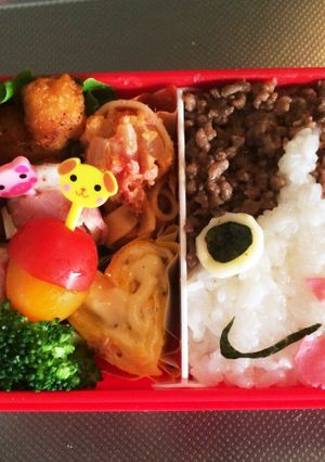 超簡単！そぼろでジバニャン☆キャラ弁-レシピのメイン写真