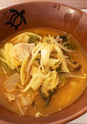 素要らずの断然手作り♡キムチチゲ・鍋-レシピのメイン写真