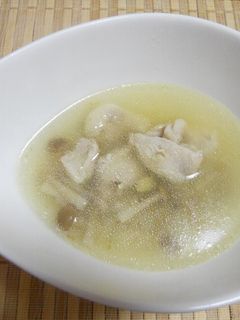 生姜風味のチキンスープ-レシピのメイン写真