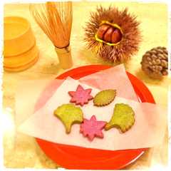 รูปของ 簡単☆卵不使用☆紫芋と抹茶の秋色クッキー
