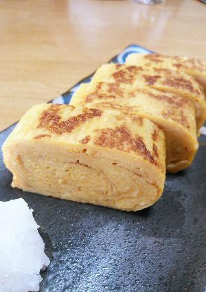 簡単！ちょっぴり甘いだし巻き玉子♡-レシピのメイン写真