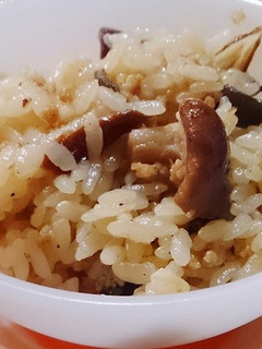 豚ときのこの炊き込みご飯-レシピのメイン写真