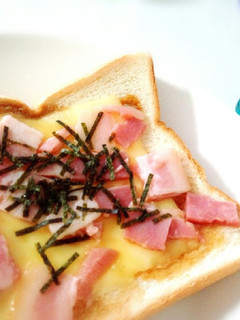 ワサビ風味**ベーコンチーズトースト**-レシピのメイン写真