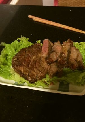 冷凍肉を解凍せずにそのまま焼くステーキ-レシピのメイン写真