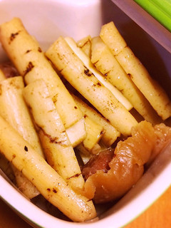 材料2つだけの養生おかず。ごぼうの梅煮-レシピのメイン写真