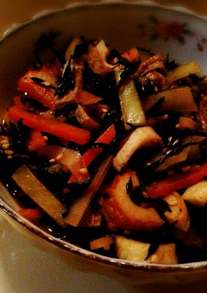 大根の皮で!繊維たっぷりヒジキの煮付け-レシピのメイン写真