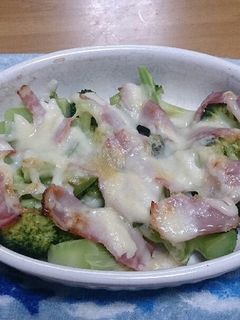 ブロッコリーのベーコンマヨ焼き-レシピのメイン写真