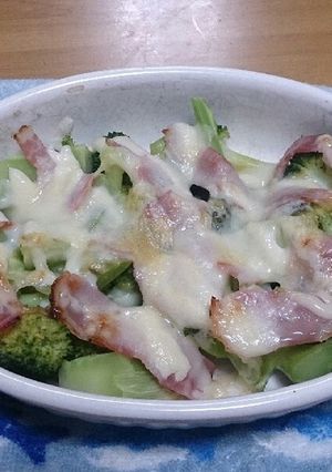 ブロッコリーのベーコンマヨ焼き-レシピのメイン写真