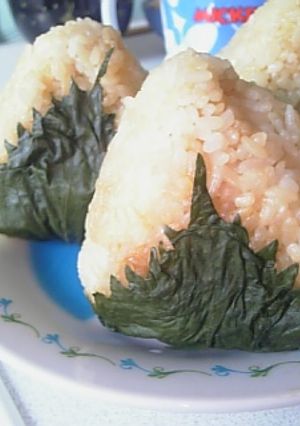 大葉にんにく醤油 de おにぎり-レシピのメイン写真