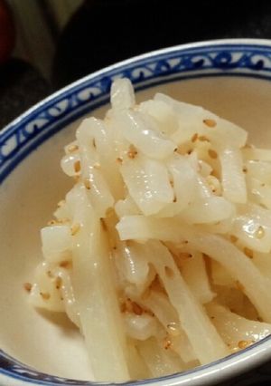 塩麹で。大根の炒めナムル.☆.。.:-レシピのメイン写真