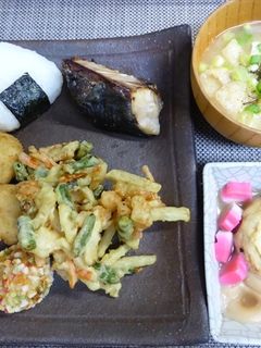ストウブ揚げ物はんぺんと玉ねぎコロッケ-レシピのメイン写真