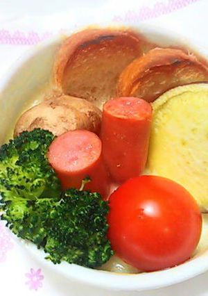 チーズフォンデュ風ココットカマン-レシピのメイン写真