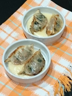 餃子deココットカマン-レシピのメイン写真