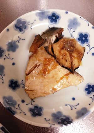 ハマチ煮付け（あら）-レシピのメイン写真