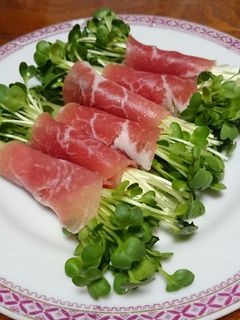 かいわれ大根の生ハム巻き♪-レシピのメイン写真