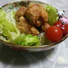 รูปของ ジューシーな鶏のからあげ
