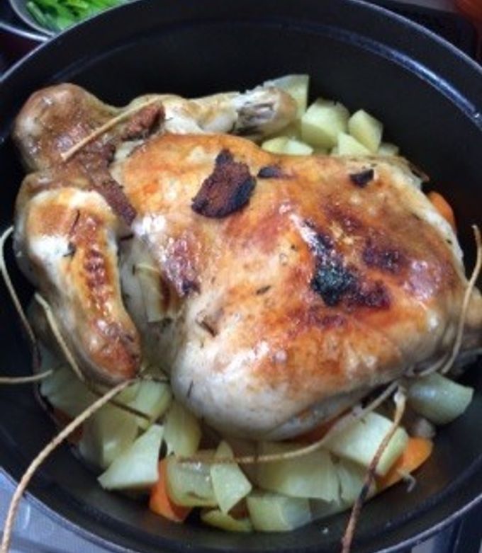 ストウブで鳥の丸焼き ローストチキン-レシピのメイン写真
