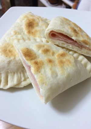 米粉カルツォーネ-レシピのメイン写真