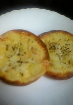 簡単♬餃子の皮でミニピザ-レシピのメイン写真