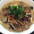 糸こんにゃくで食べるタイカレーヌードル