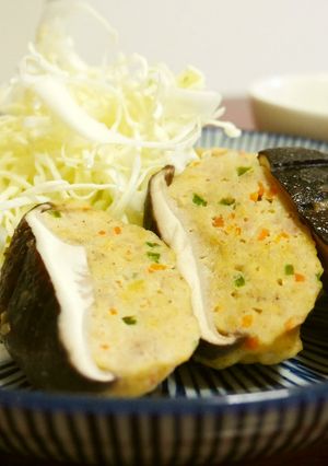 さっぱりした鶏ミンチとシイタケの蒸し物♪-レシピのメイン写真