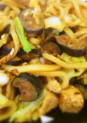 茄子・キャベツ・豆腐DE焼うどん-レシピのメイン写真