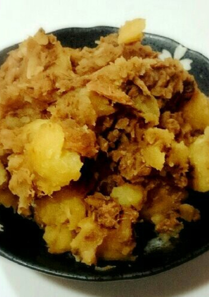 じゃがいもとまぐろフレークの煮物-レシピのメイン写真