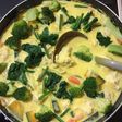 カボチャほうれん草と鶏団子のシチュー