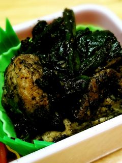 ほうれん草の胡麻和えと鶏ささみの炒め物-レシピのメイン写真