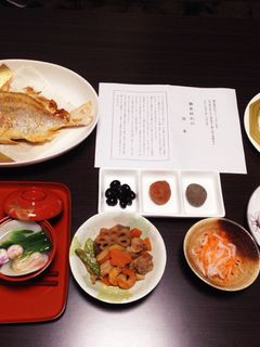 お食い初め (購入and4品作りました)-レシピのメイン写真