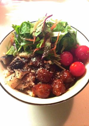レトルトミートボールでイタリアン丼-レシピのメイン写真