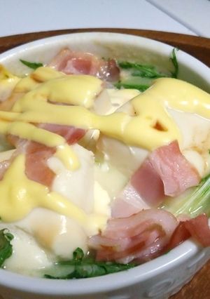 豆腐と水菜とベーコンでココットカマン-レシピのメイン写真
